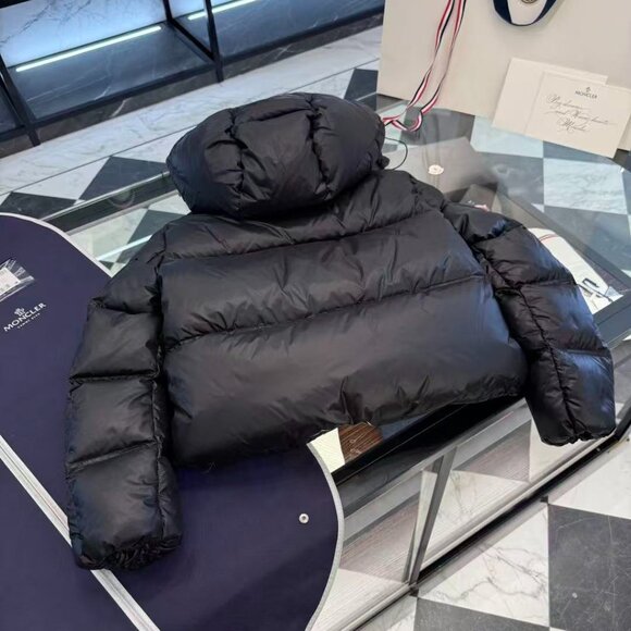 Moncler Erea Women's Down Jacket/Jacket, Short, Size L - Picture 2 of 7